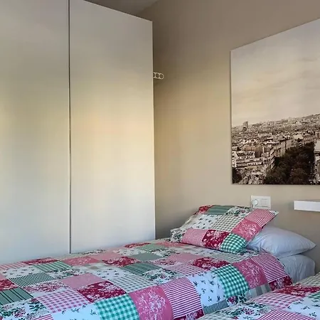 Casa De Lujo Con Piscina A 5 Minutos Andando Del Recinto Ferial *